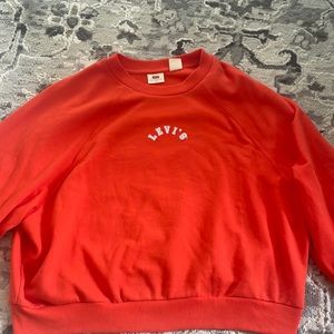 cropped levi sweatshirt
